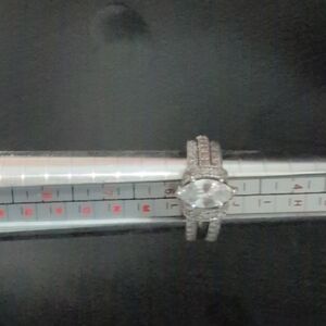 Elegant Silver Women's Ring